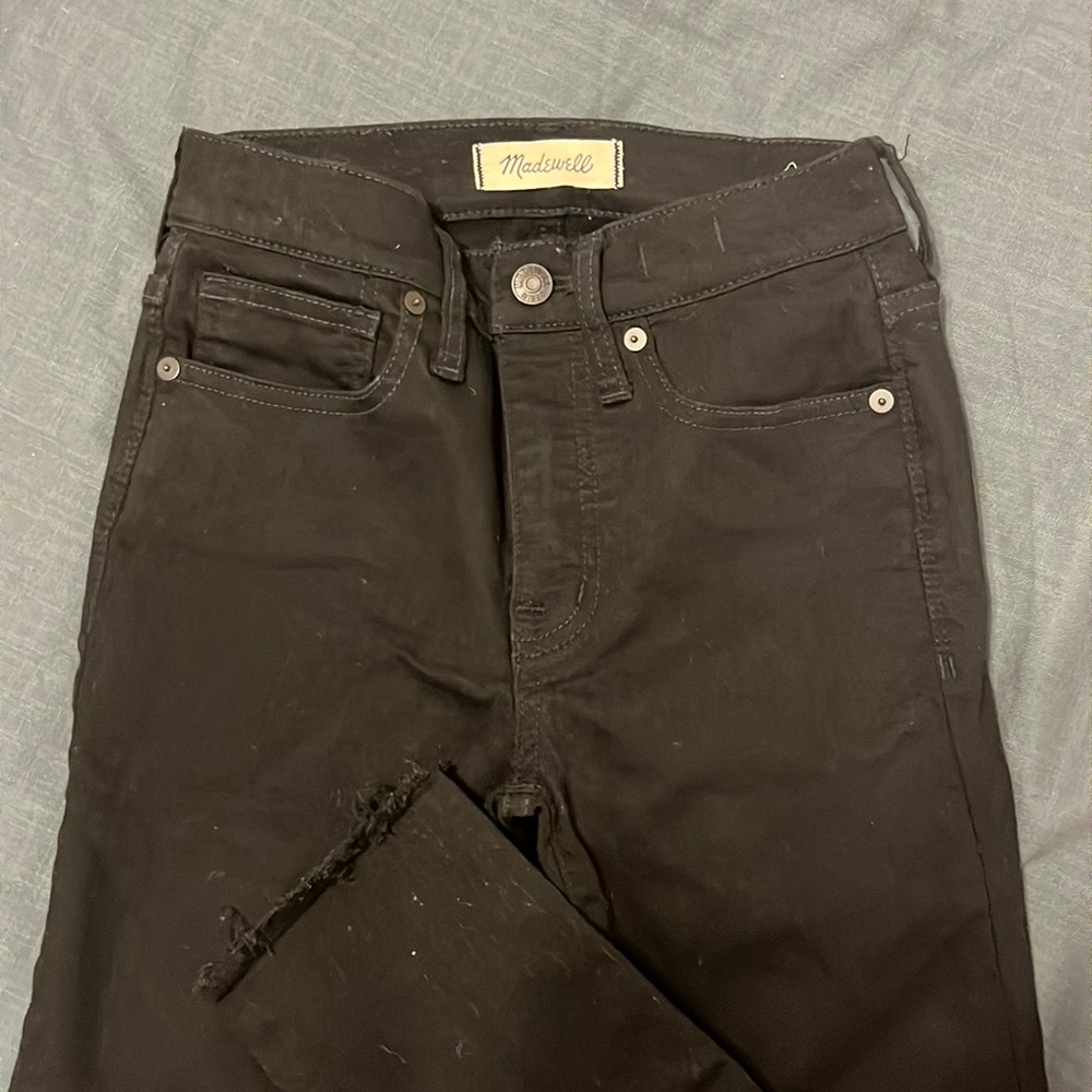 Black skinny jeans